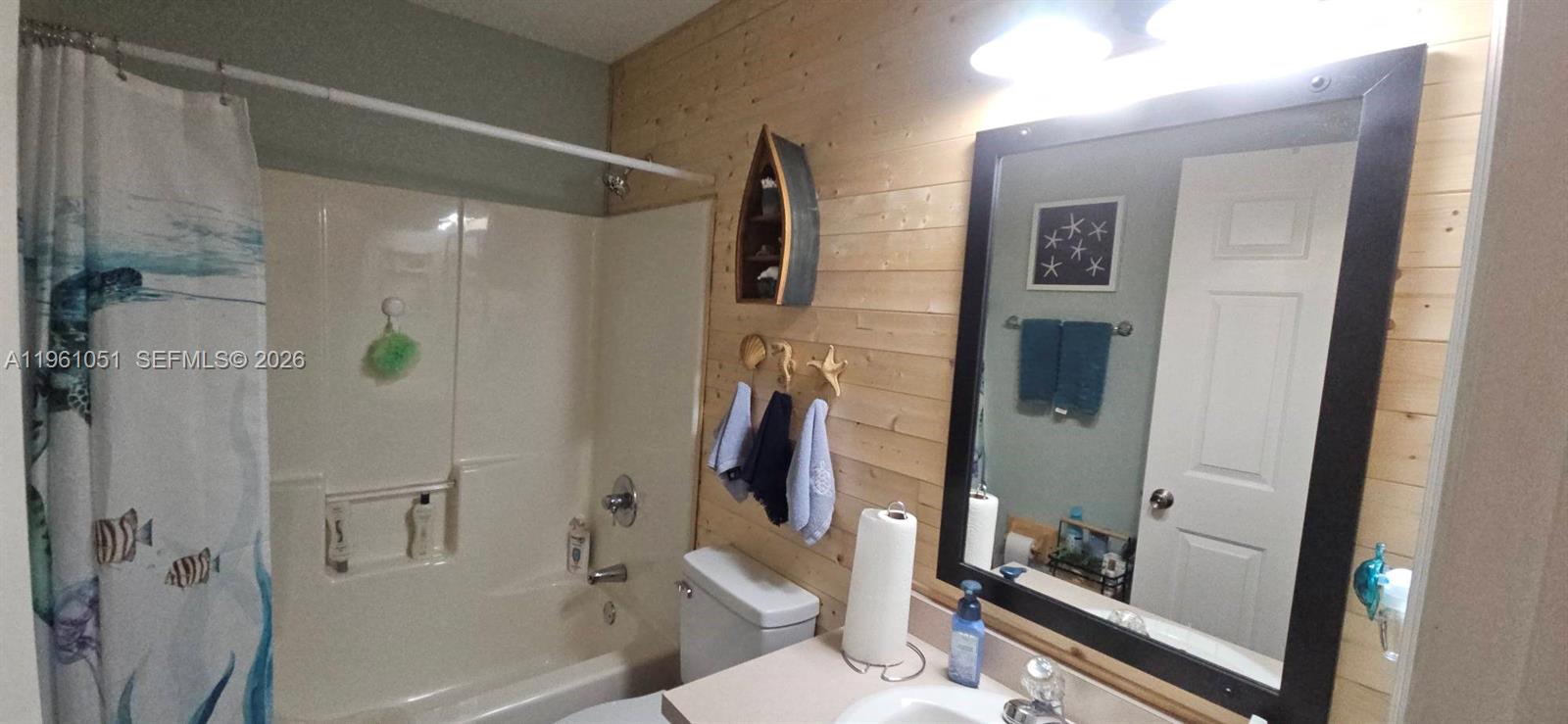 ERIN PARK CANALS - Residential