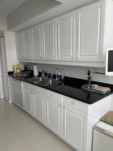 SOUTH TOWER AT THE POINT - Residential Lease