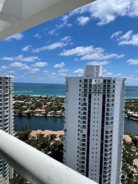 SOUTH TOWER AT THE POINT - Residential Lease