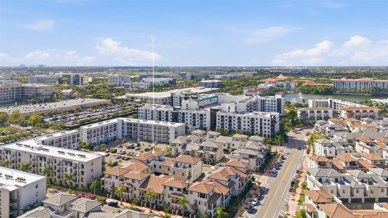 DOWNTOWN DORAL SOUTH PHAS - Residential