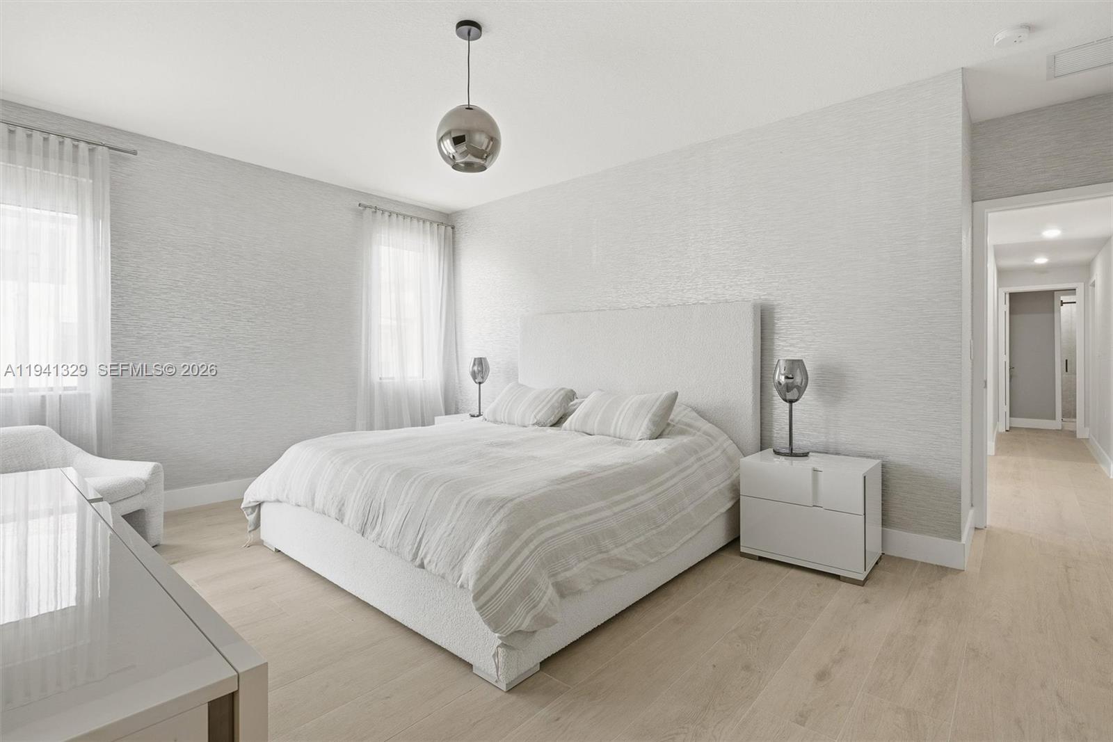 DOWNTOWN DORAL SOUTH PHAS - Residential