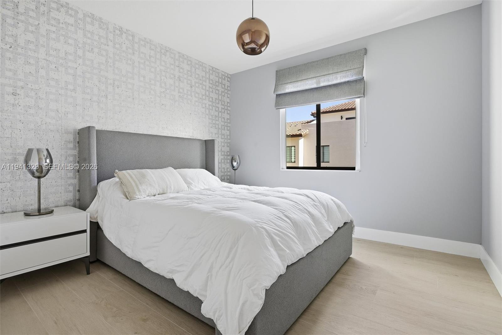 DOWNTOWN DORAL SOUTH PHAS - Residential