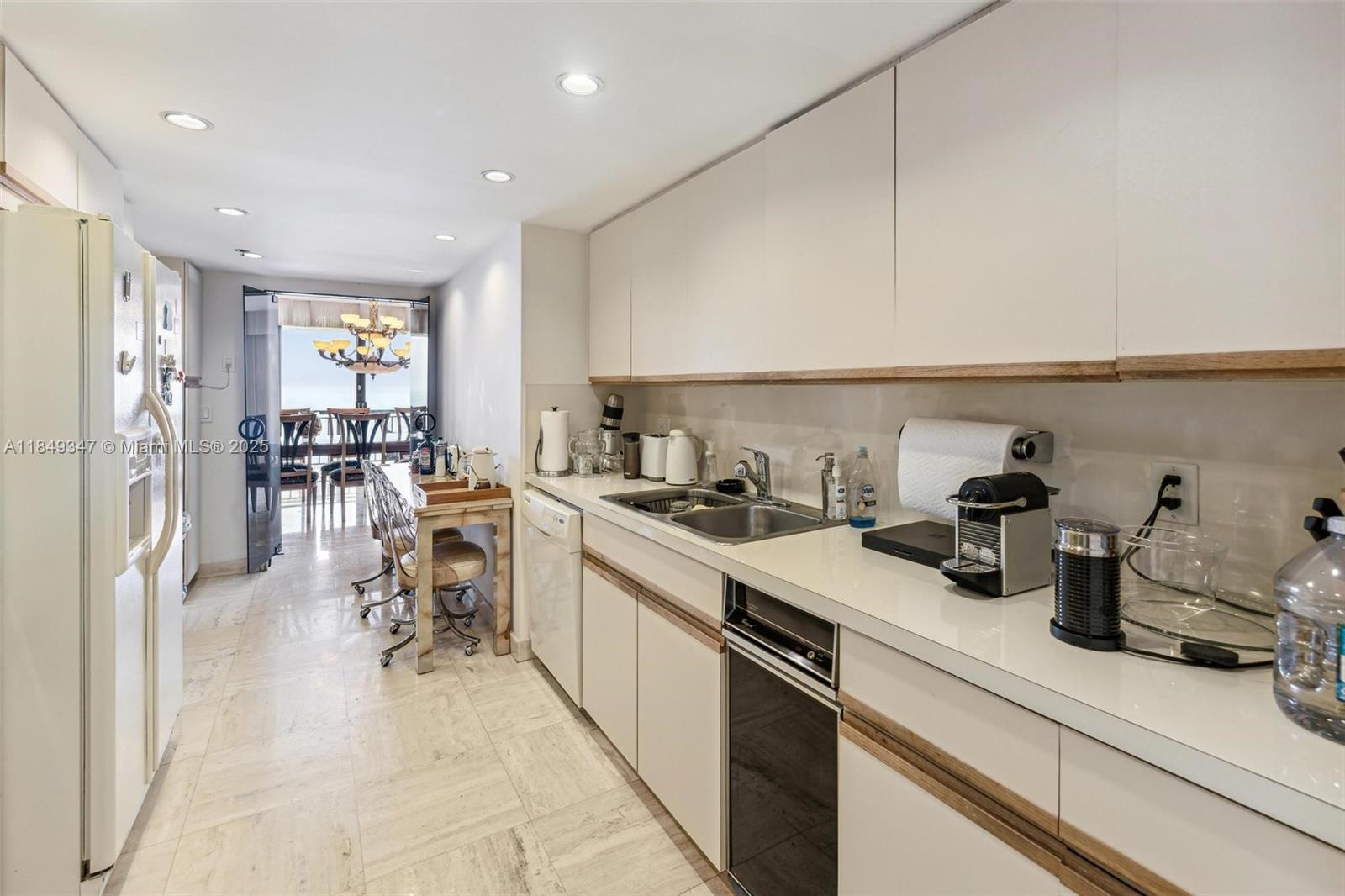 THE TIFFANY OF BAL HARBOUR - Residential Lease