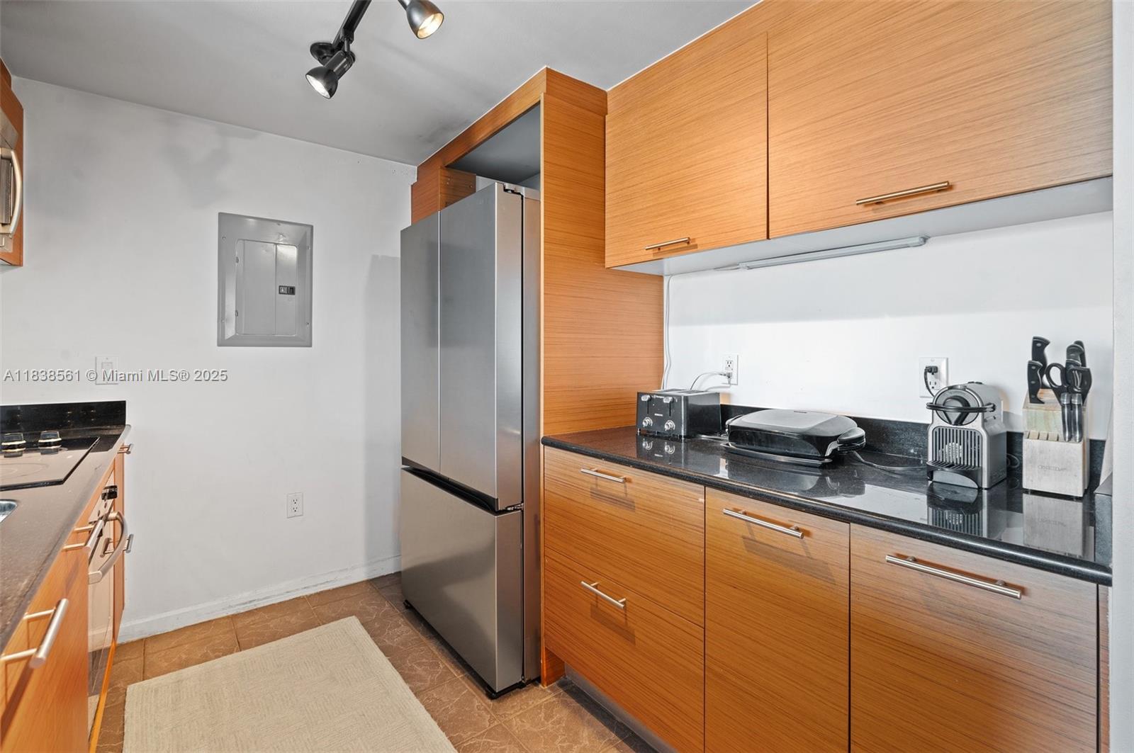 50 Biscayne Blvd 3605
