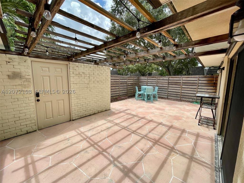 Photo of 1132 11th Ter #1132, Palm Beach Gardens, FL 33418 (MLS # A12072108)