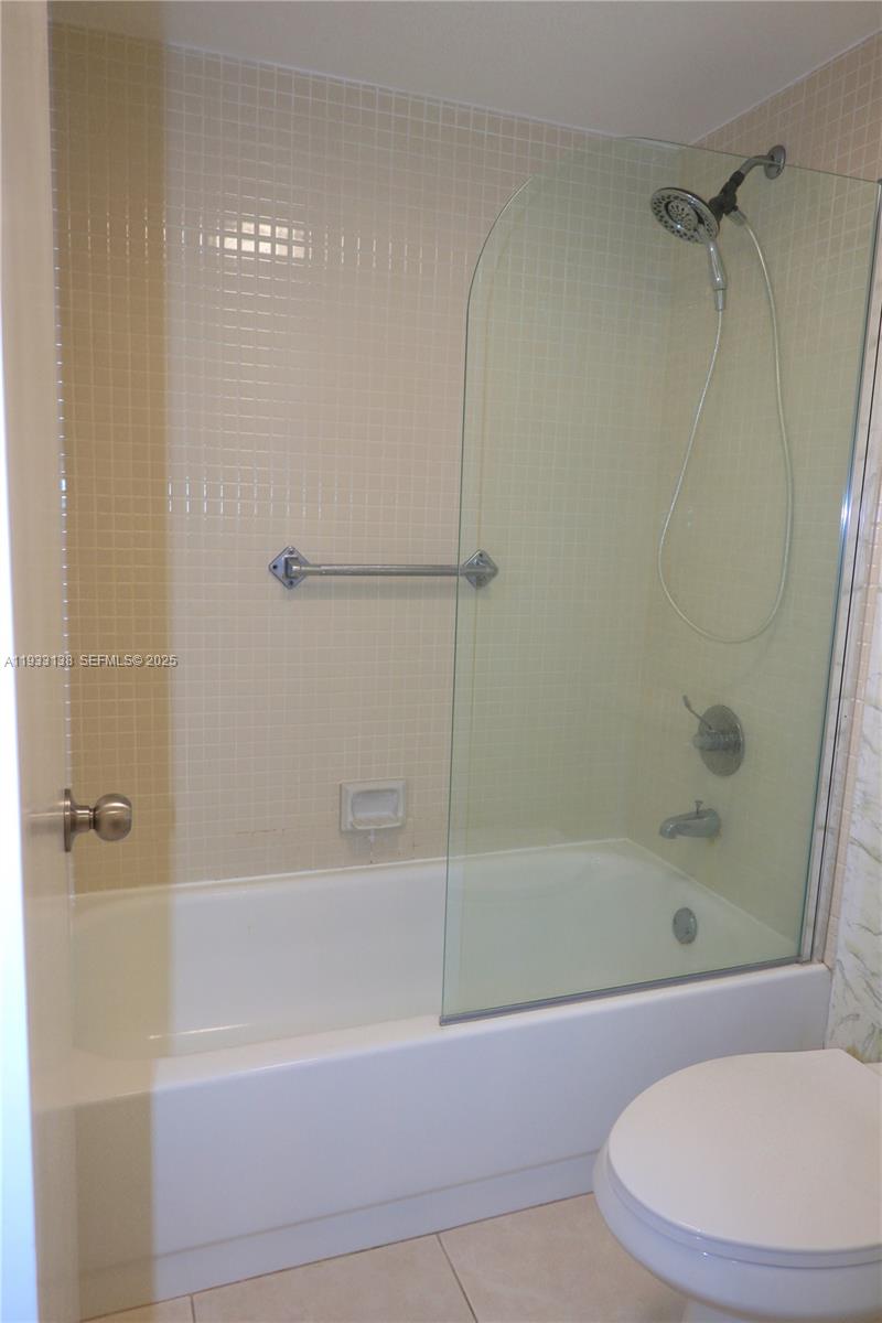 WATERVIEW CONDO - Residential Lease