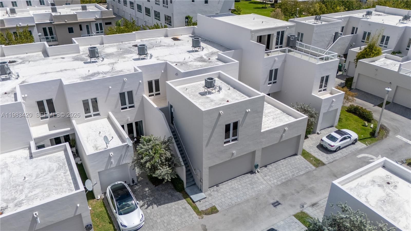 LANDMARK AT DORAL - Residential