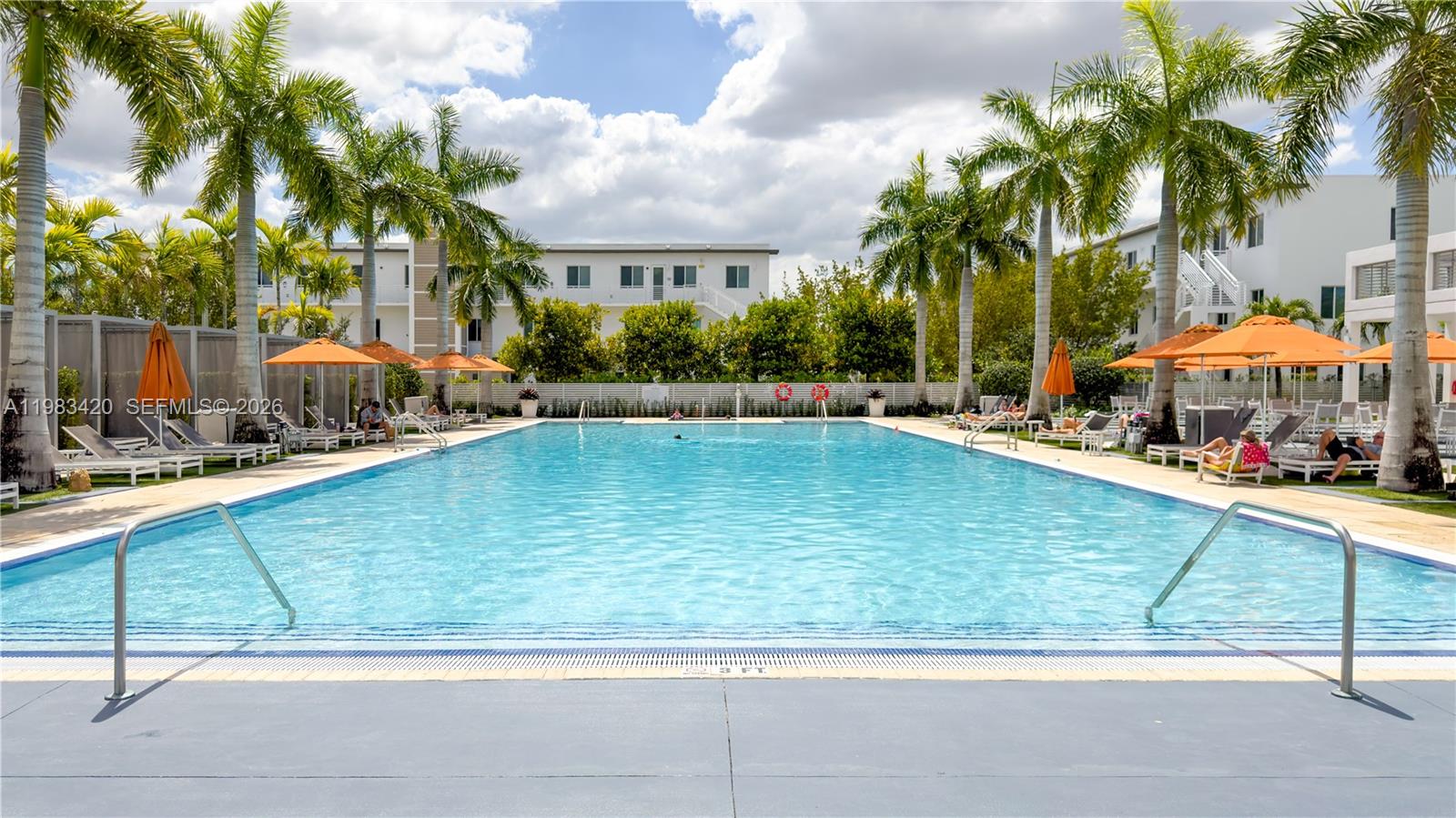 LANDMARK AT DORAL - Residential