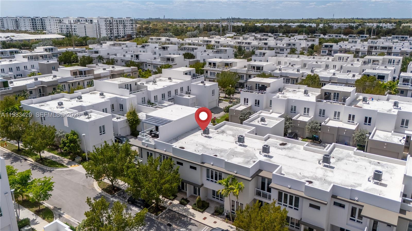 LANDMARK AT DORAL - Residential