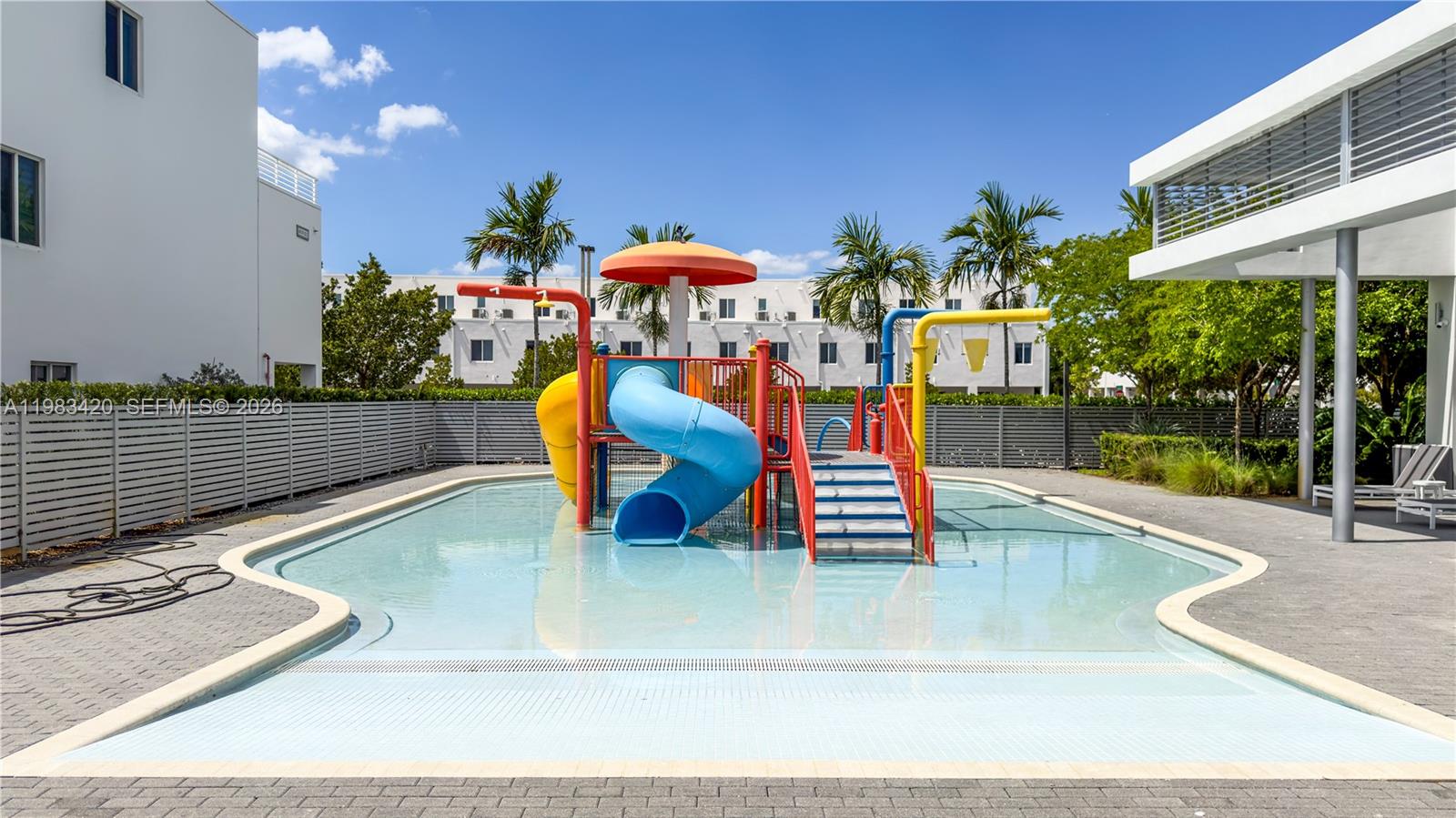 LANDMARK AT DORAL - Residential
