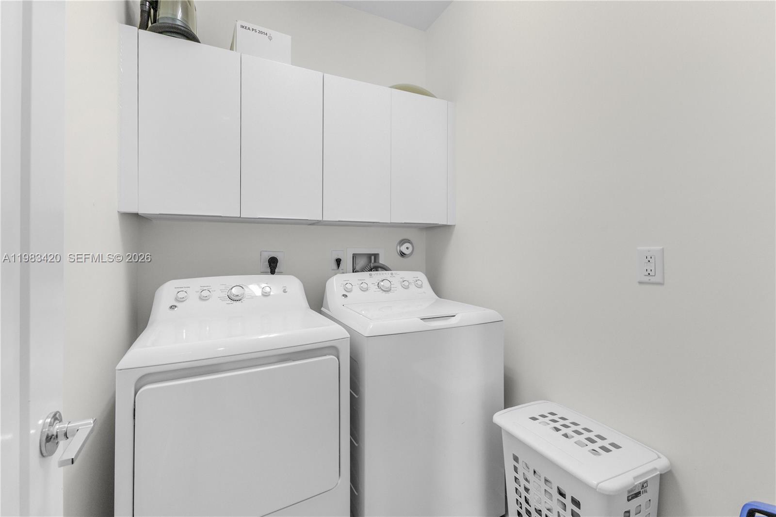 LANDMARK AT DORAL - Residential