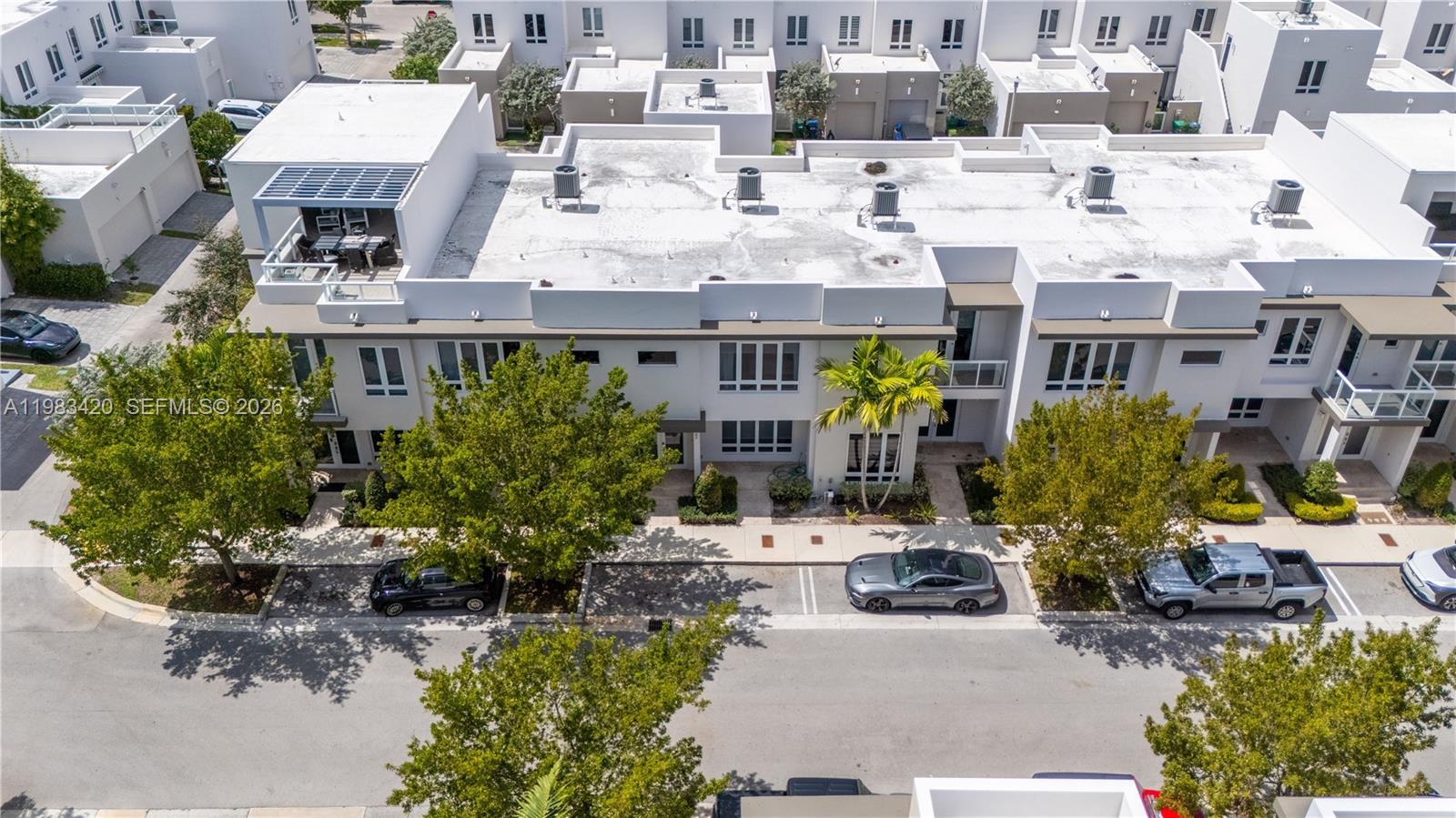 LANDMARK AT DORAL - Residential