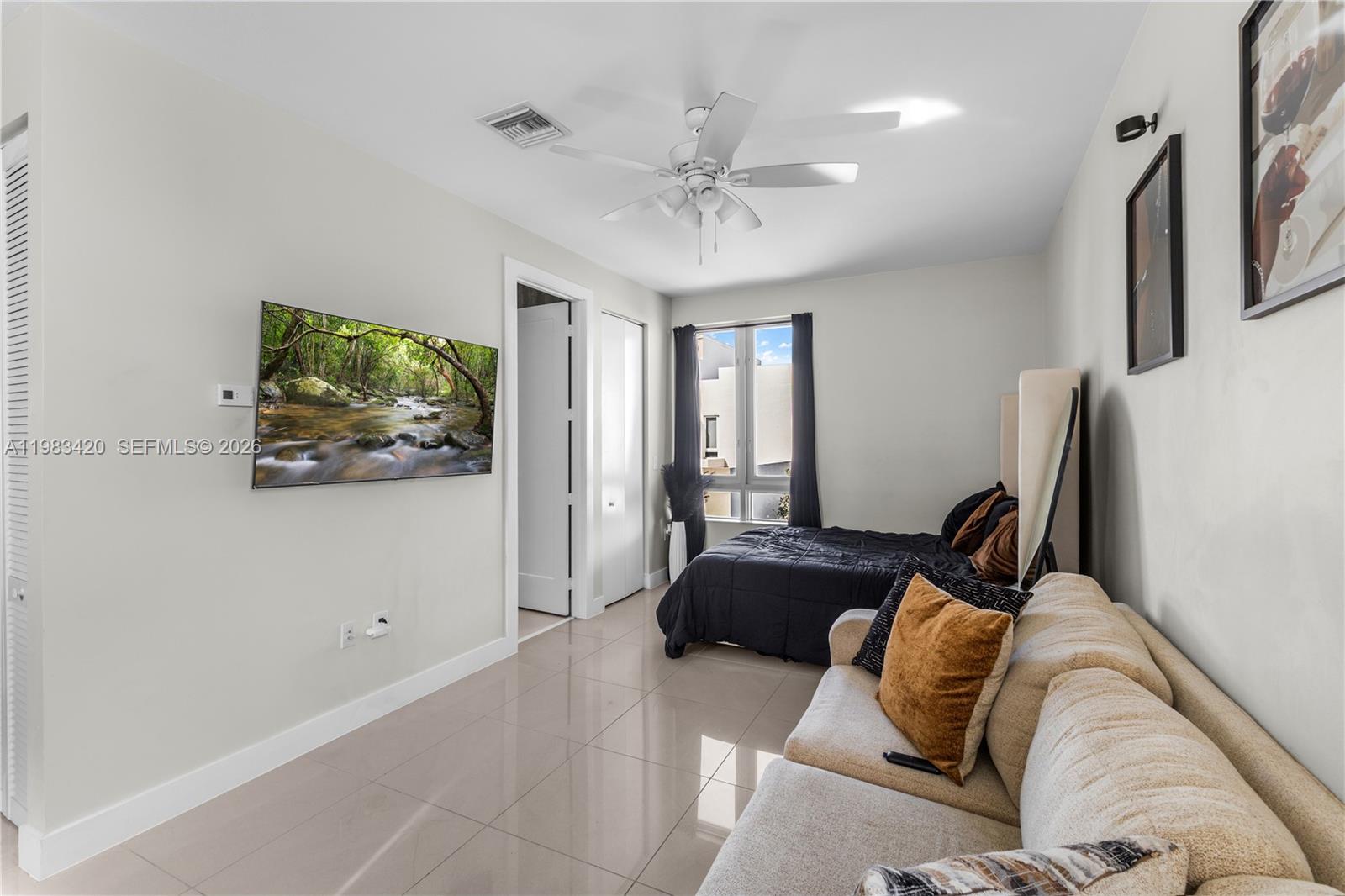 LANDMARK AT DORAL - Residential