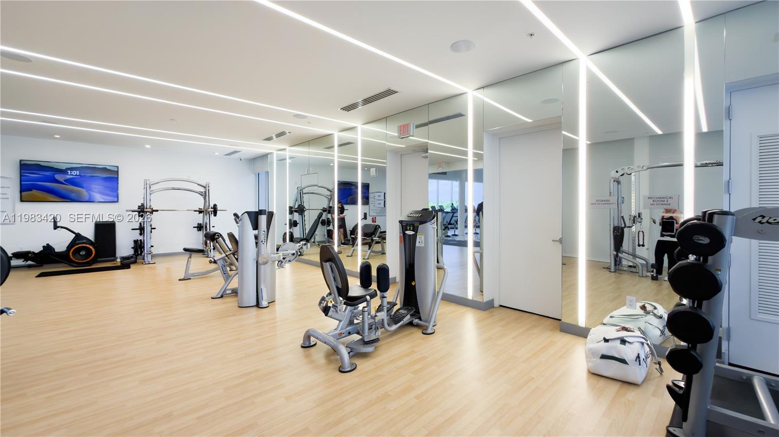 LANDMARK AT DORAL - Residential