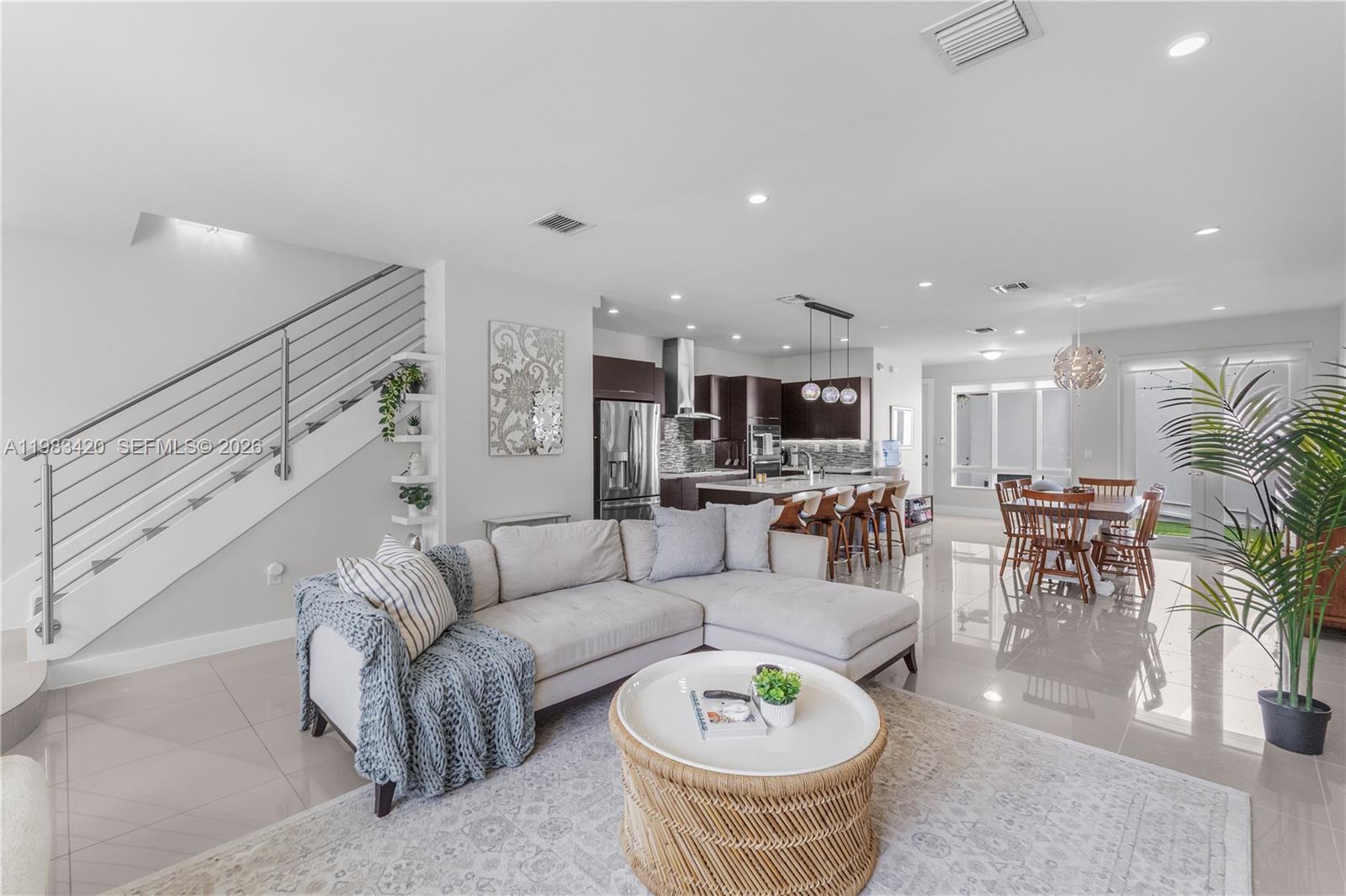 LANDMARK AT DORAL - Residential