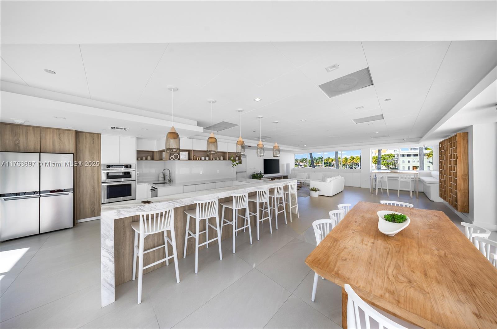 THE GRANDVIEW CONDO - Residential
