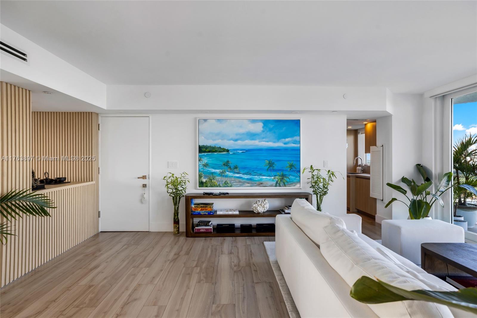 THE GRANDVIEW CONDO - Residential