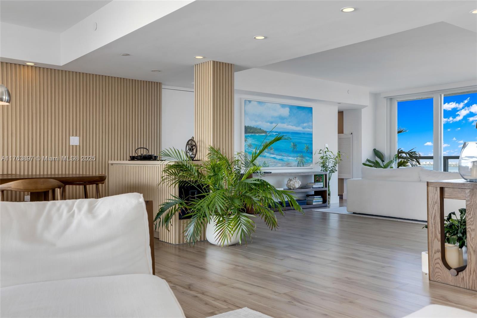 THE GRANDVIEW CONDO - Residential