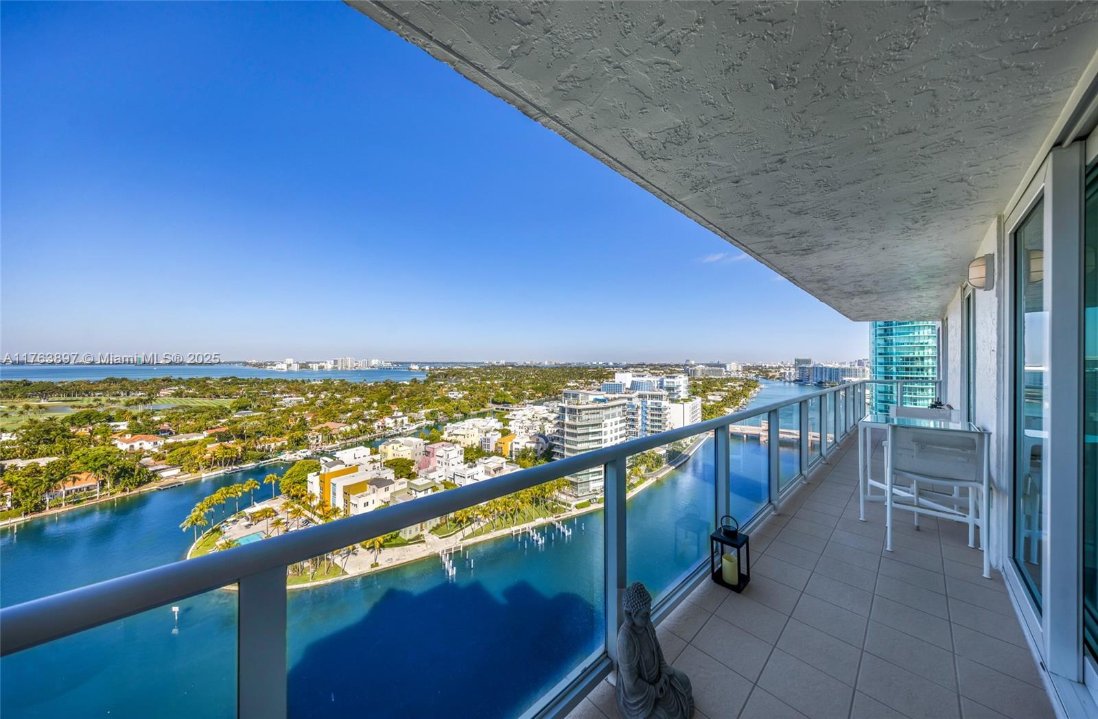 THE GRANDVIEW CONDO - Residential