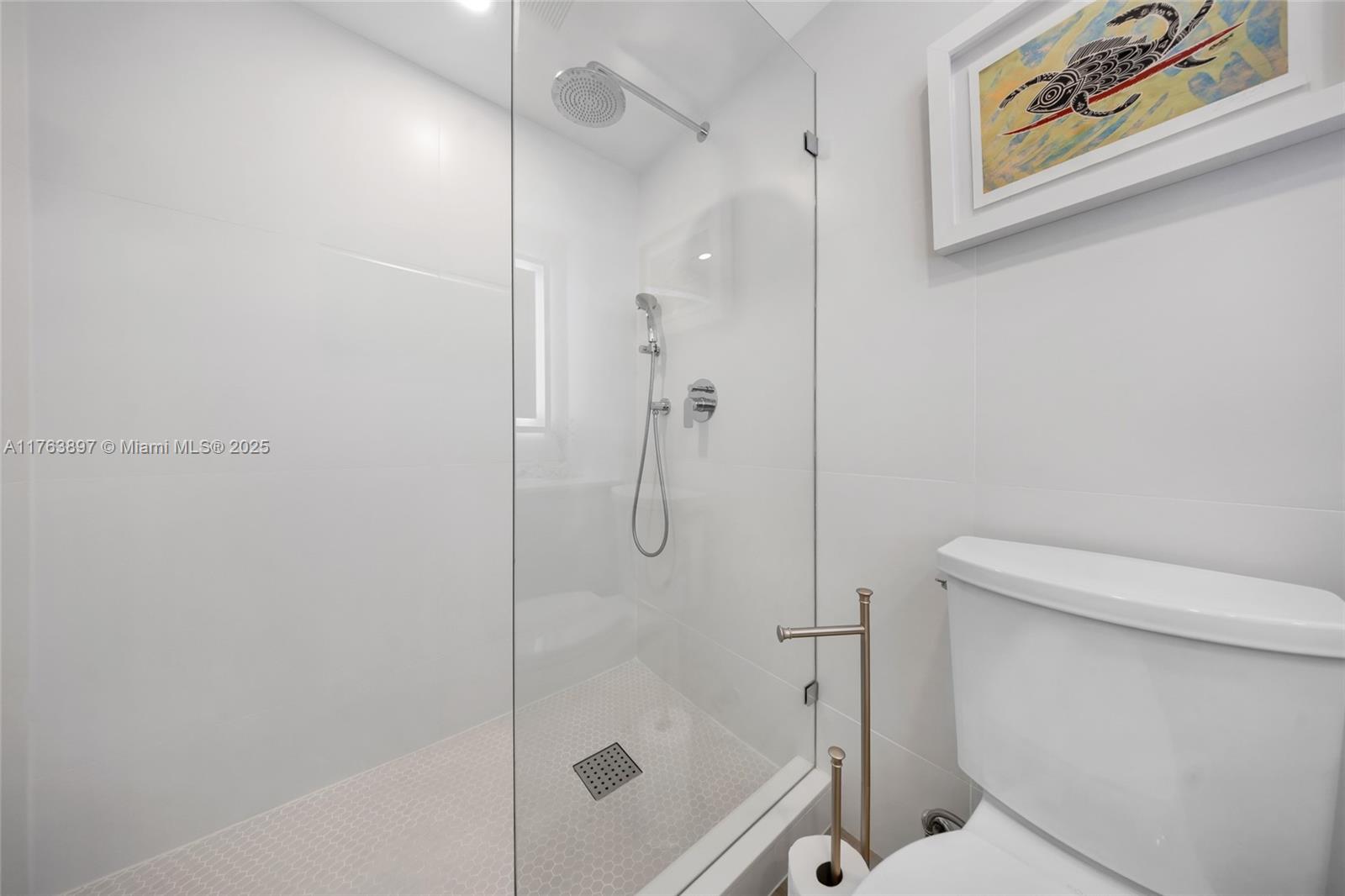 THE GRANDVIEW CONDO - Residential