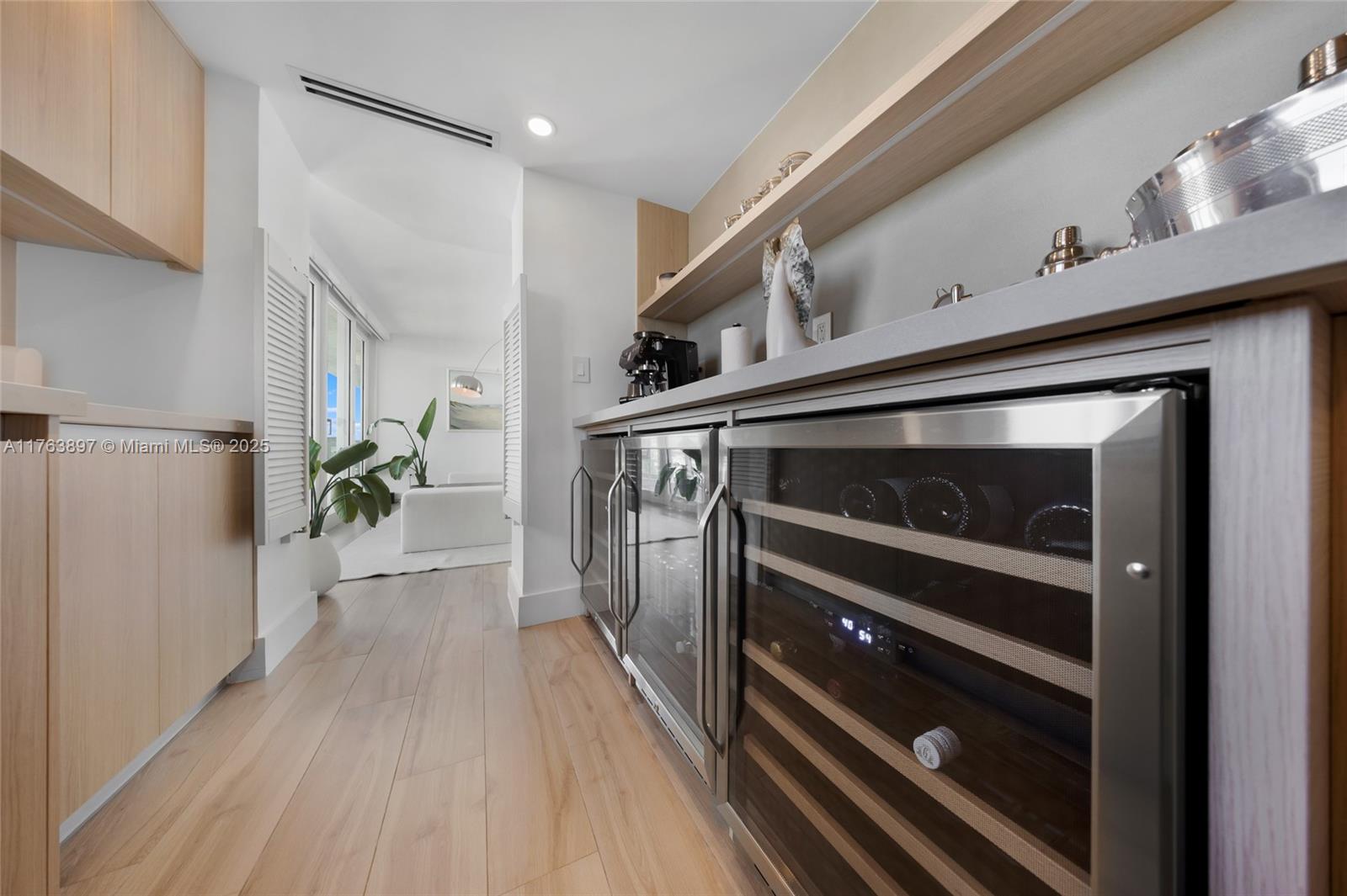 THE GRANDVIEW CONDO - Residential