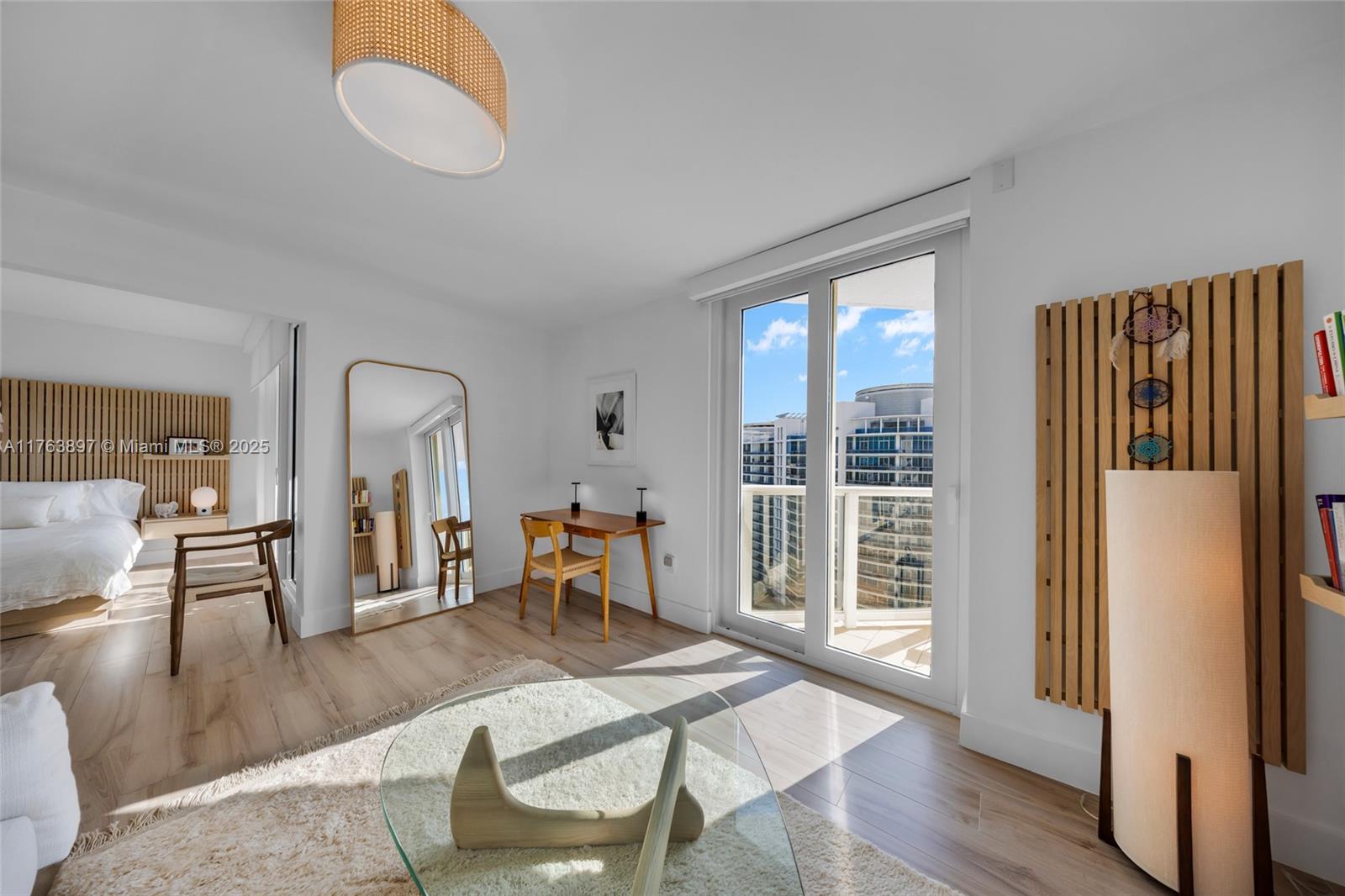 THE GRANDVIEW CONDO - Residential