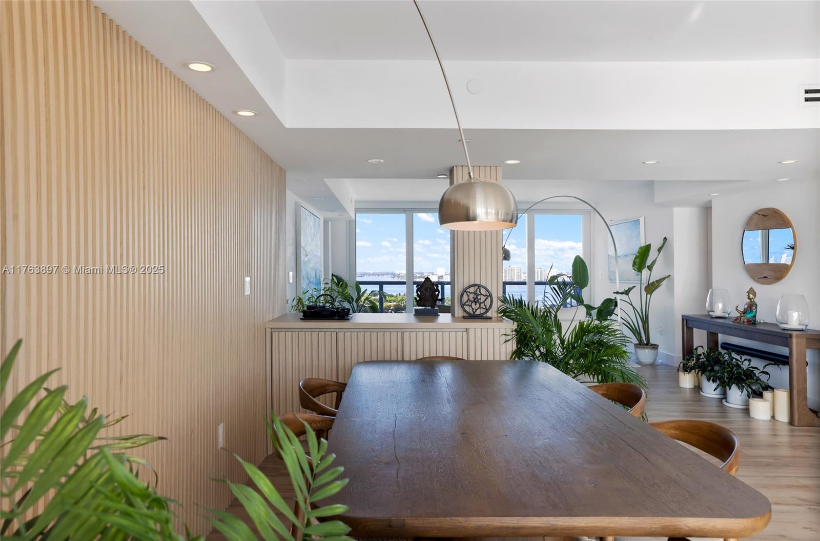 THE GRANDVIEW CONDO - Residential