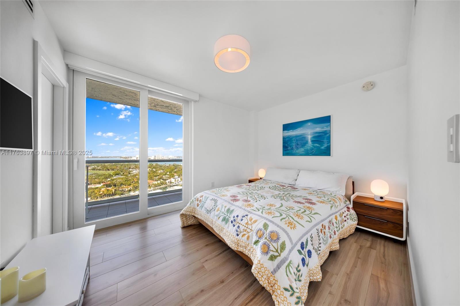 THE GRANDVIEW CONDO - Residential