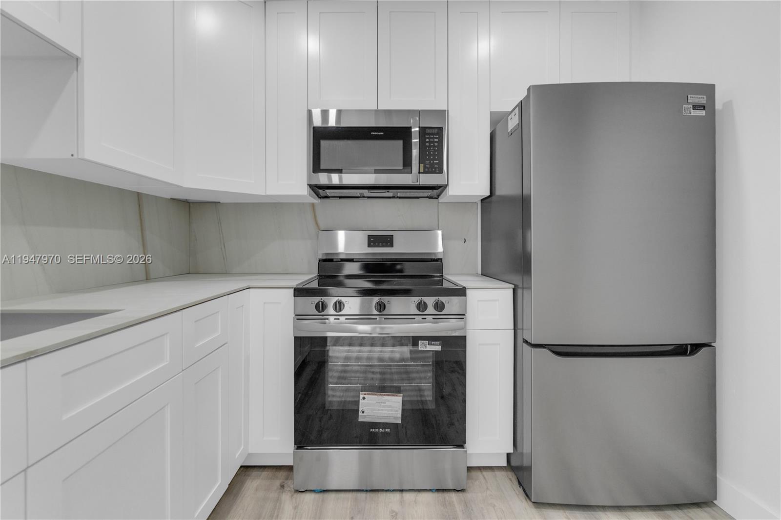 CARLYLE CONDOMINIUM - Residential