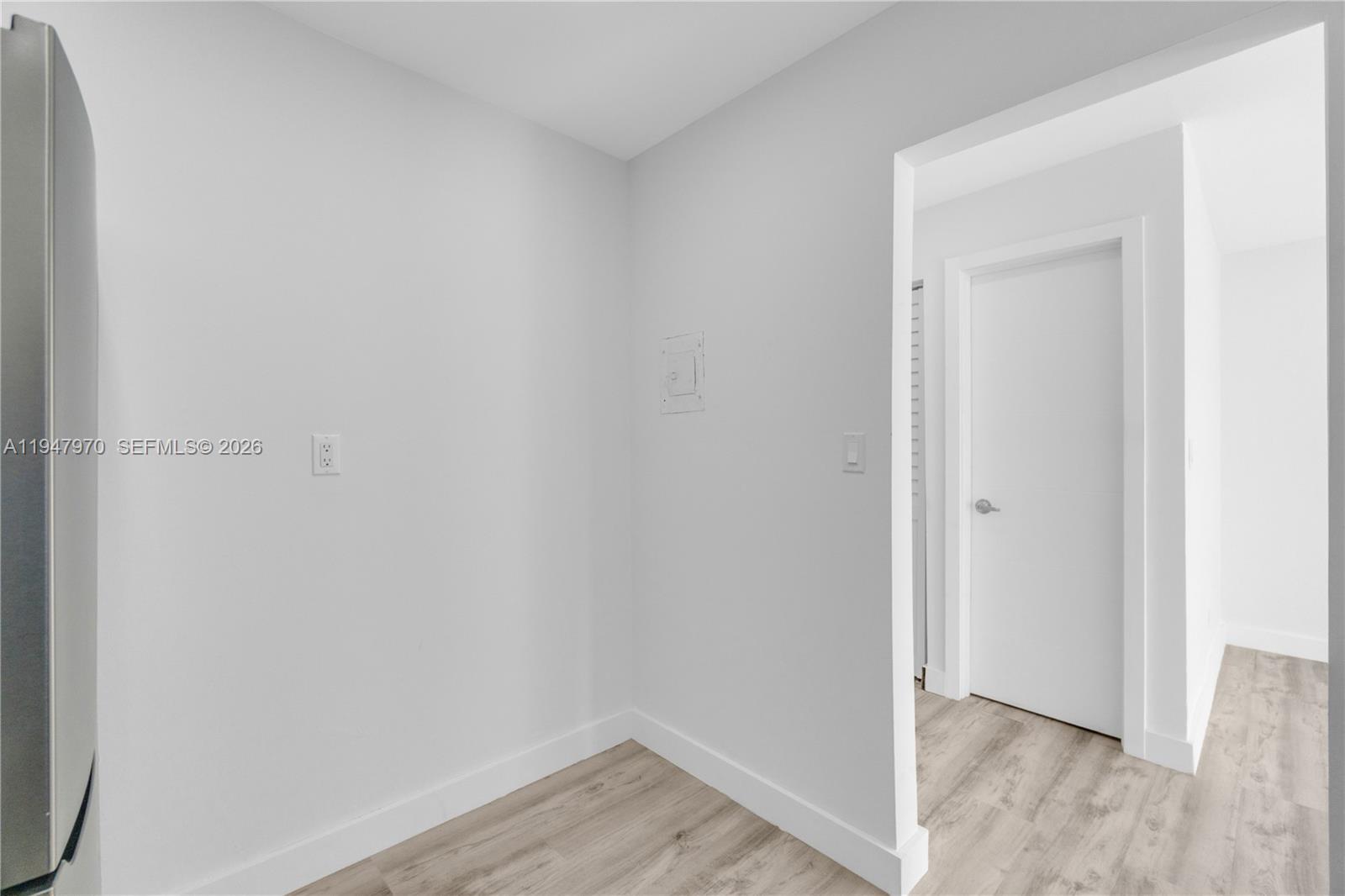 CARLYLE CONDOMINIUM - Residential