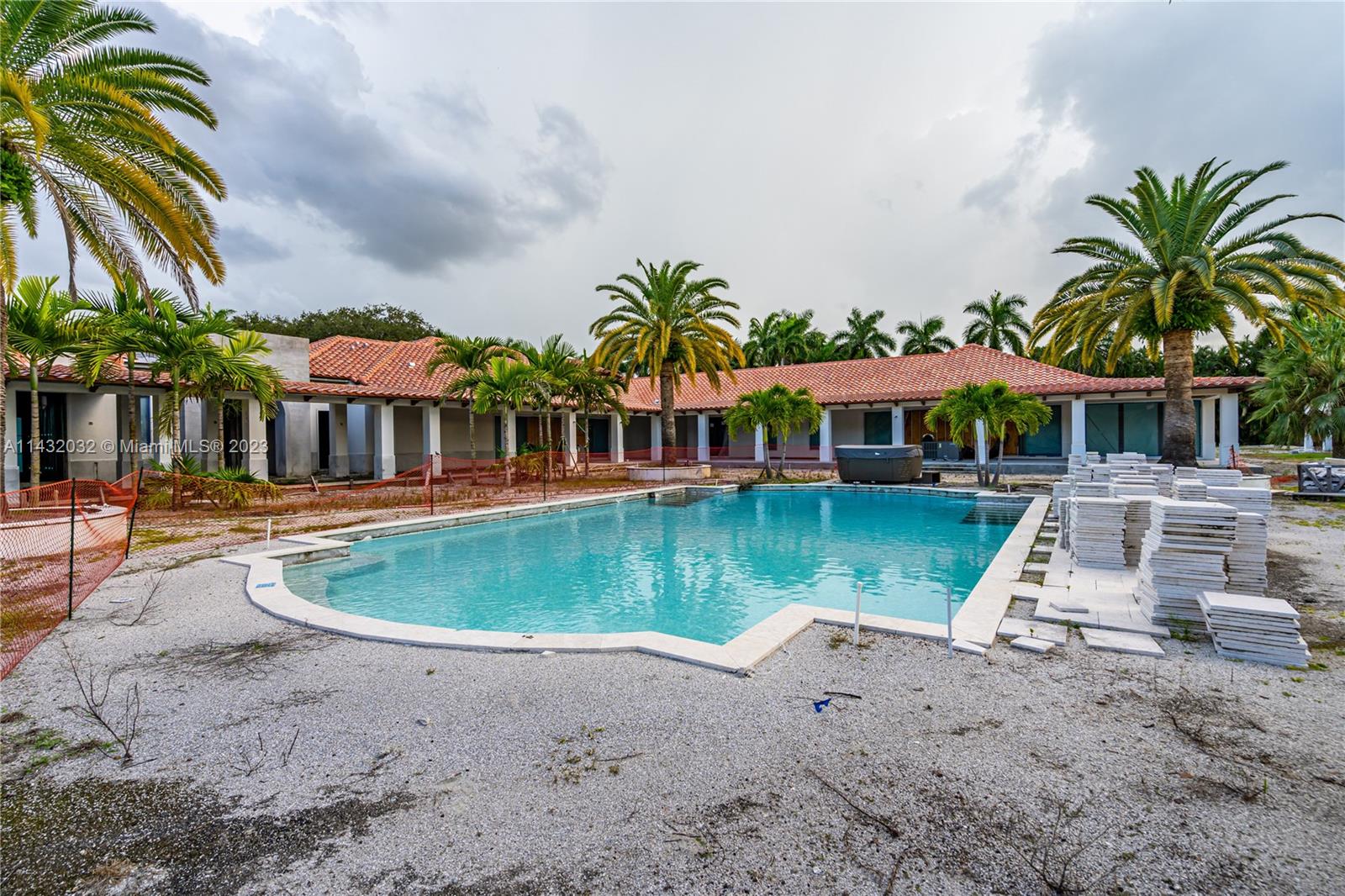 PALM BEACH FARMS CO 3 - Residential