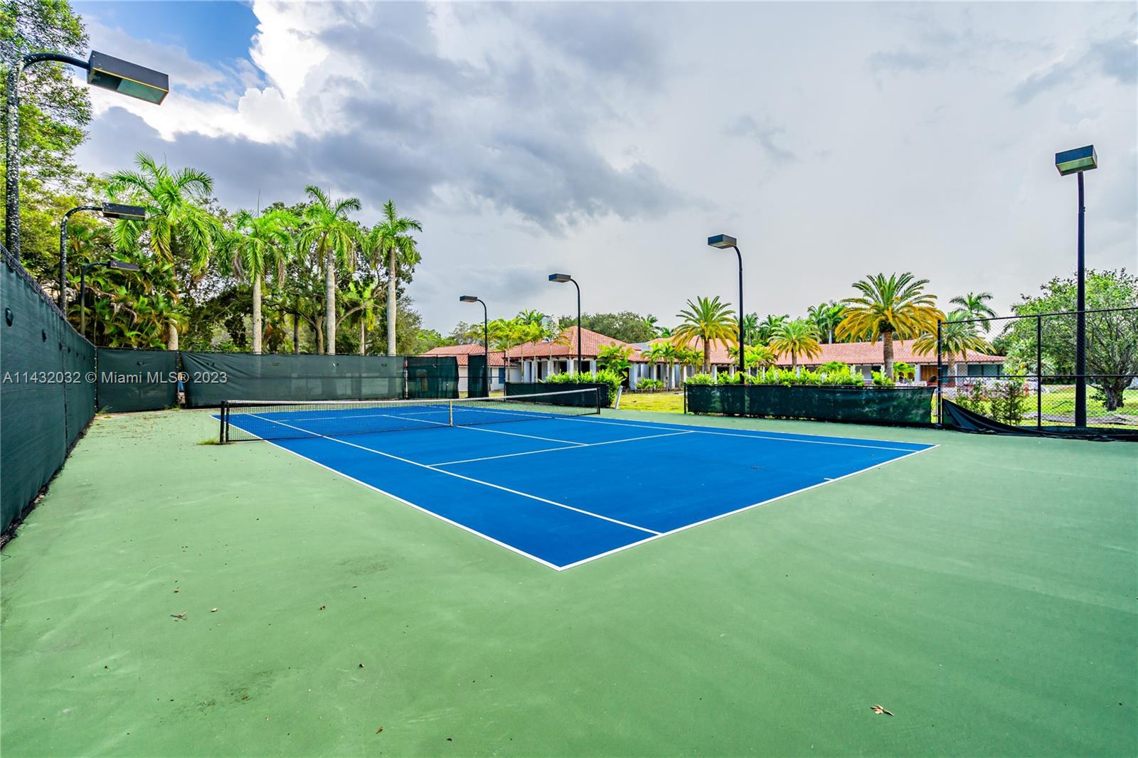 PALM BEACH FARMS CO 3 - Residential