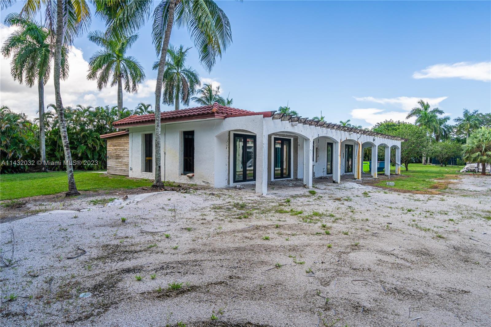 PALM BEACH FARMS CO 3 - Residential