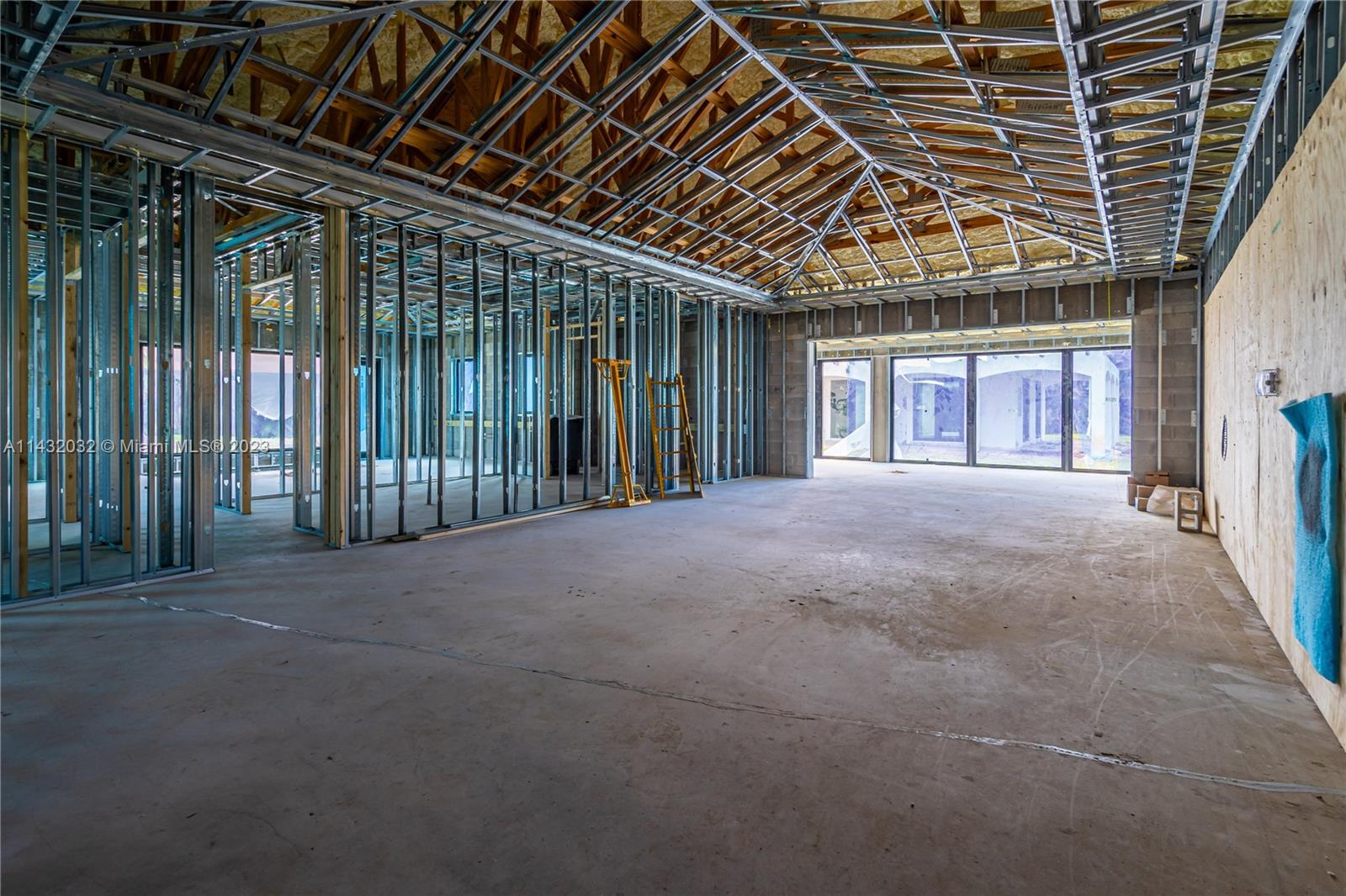 PALM BEACH FARMS CO 3 - Residential