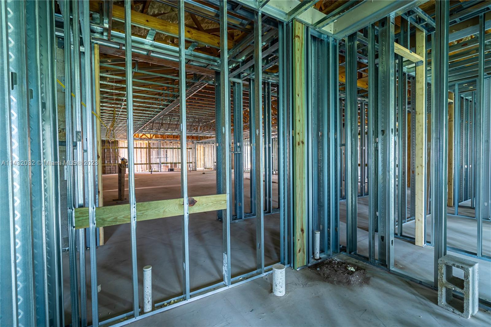 PALM BEACH FARMS CO 3 - Residential