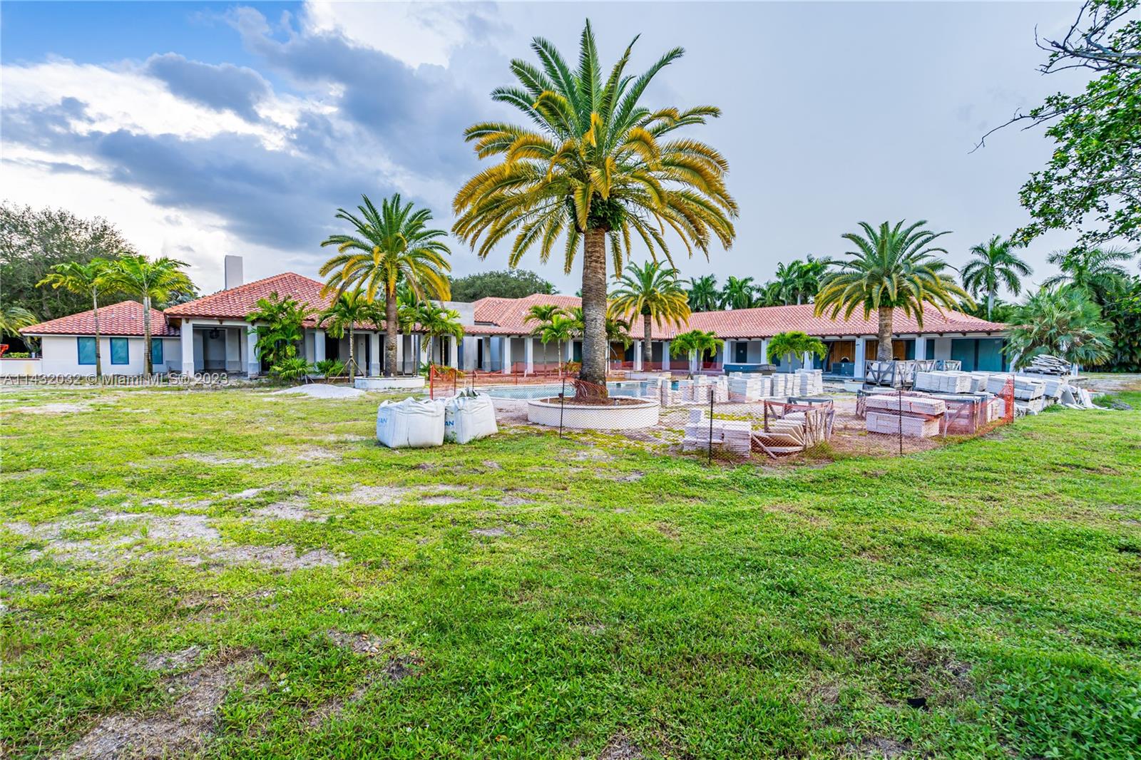 PALM BEACH FARMS CO 3 - Residential