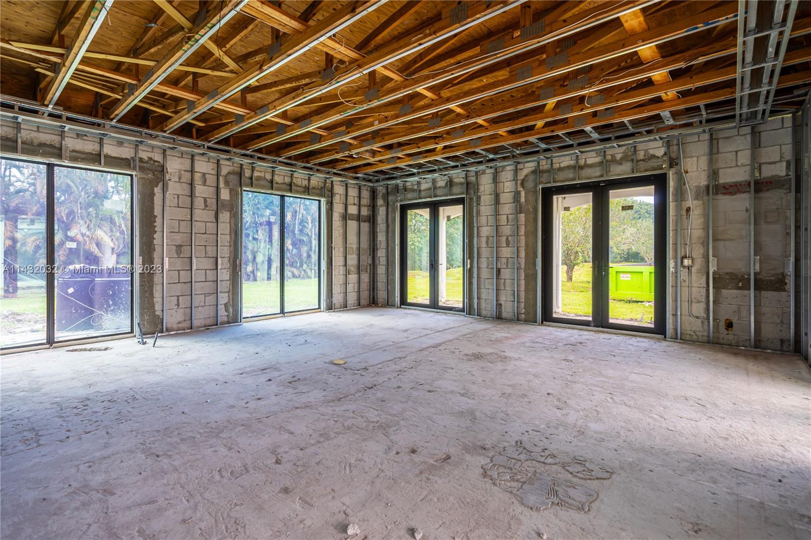 PALM BEACH FARMS CO 3 - Residential