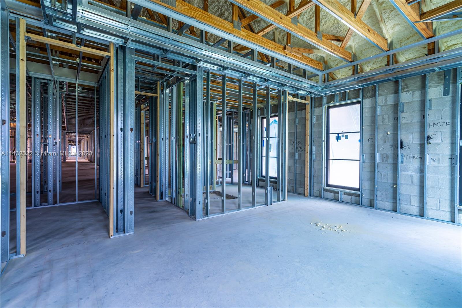 PALM BEACH FARMS CO 3 - Residential