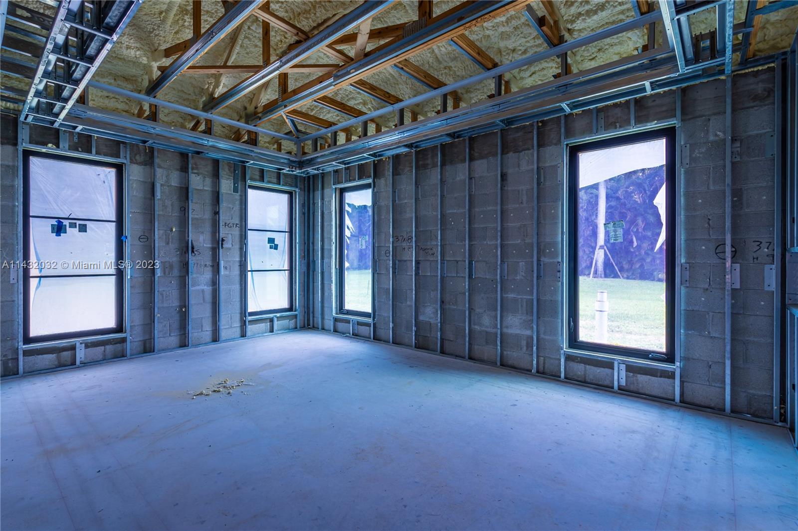 PALM BEACH FARMS CO 3 - Residential