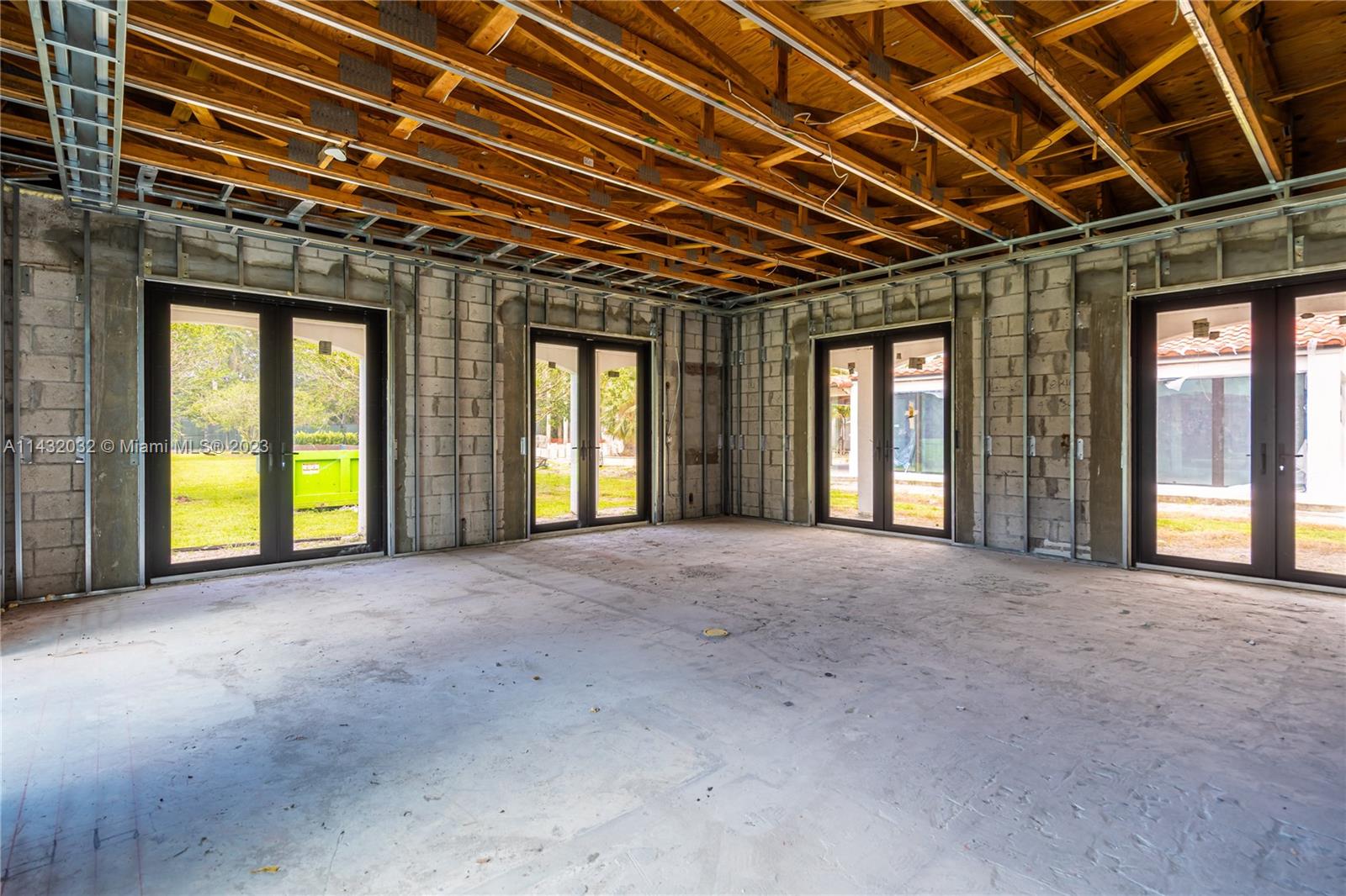 PALM BEACH FARMS CO 3 - Residential