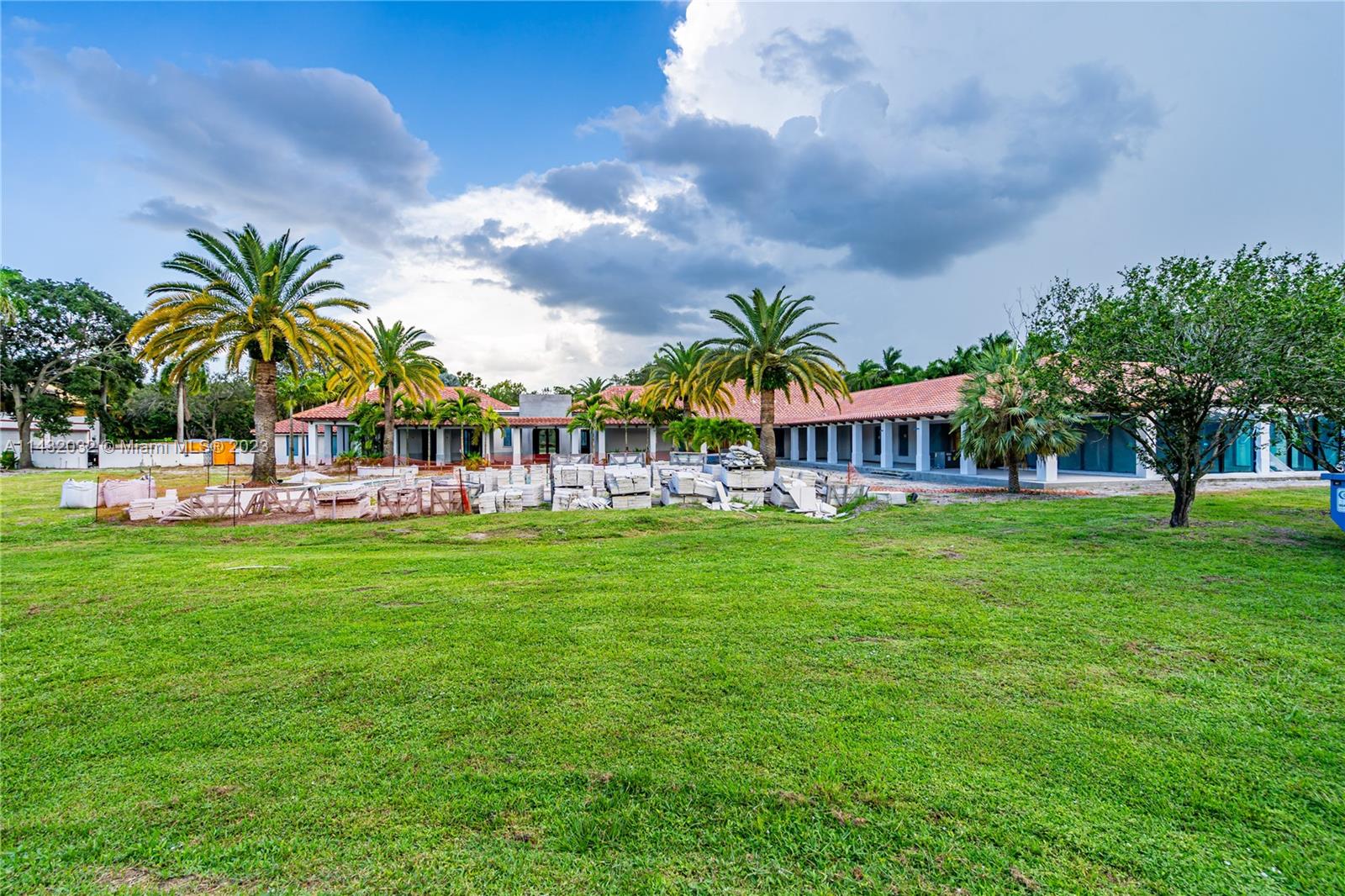 PALM BEACH FARMS CO 3 - Residential