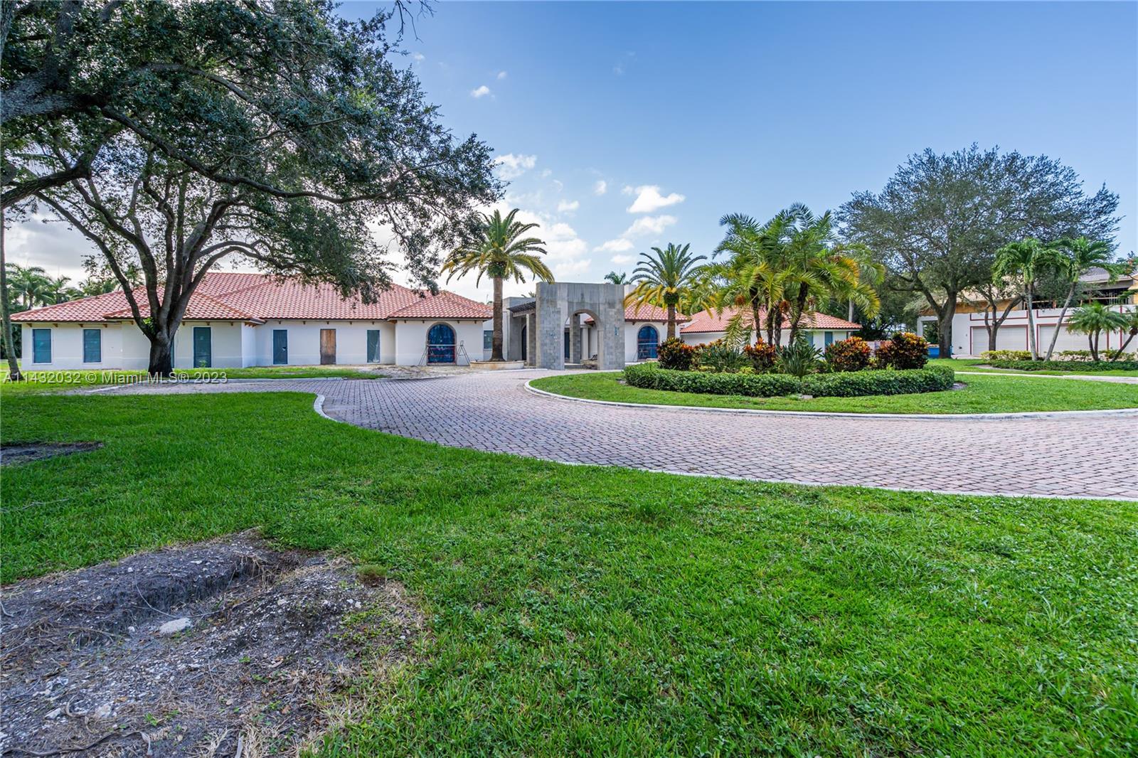 PALM BEACH FARMS CO 3 - Residential