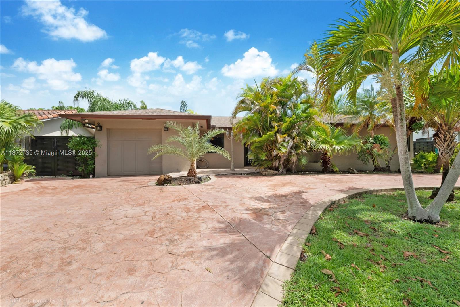 POWER & WATER INCLUDED! Spacious 3BR/2BA pool home in Palmetto Bay featuring updated kitchen, modern baths, and open living areas. Enjoy a private backyard w/ pool, safety fence & cheekee hut. Prime location near Black Point Marina, Deering Estate, and Zoo Miami. Minutes to The Falls & Southland Malls, dining, and top schools with easy access to US-1 and the Turnpike for quick trips to the Keys. Perfect blend of comfort and lifestyle! Garage to be used by owner and not included in the​​‌​​​​‌​‌​​​‌‌​​​‌‌‌​​‌​​‌‌​​​​ rental.