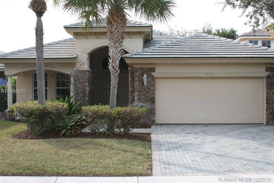 4 bed 3 bath single family home in gated community of Osprey Isles.  Nice lot location with view of neighboring golf course.  Screened rear patio.  Good opportunity.
