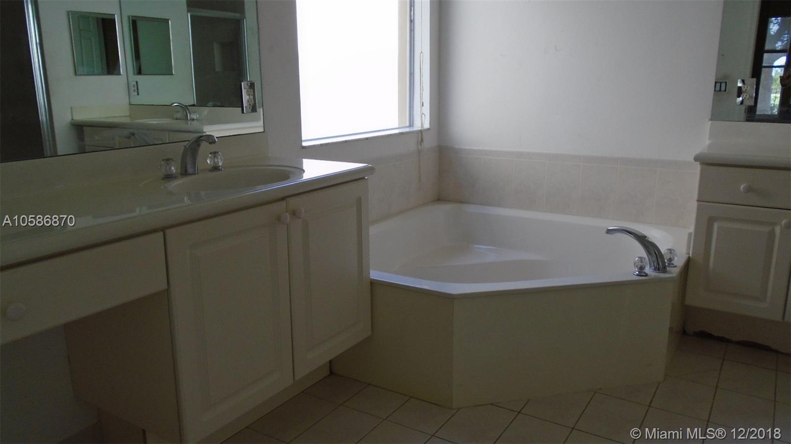 OSPREY ISLES - Residential