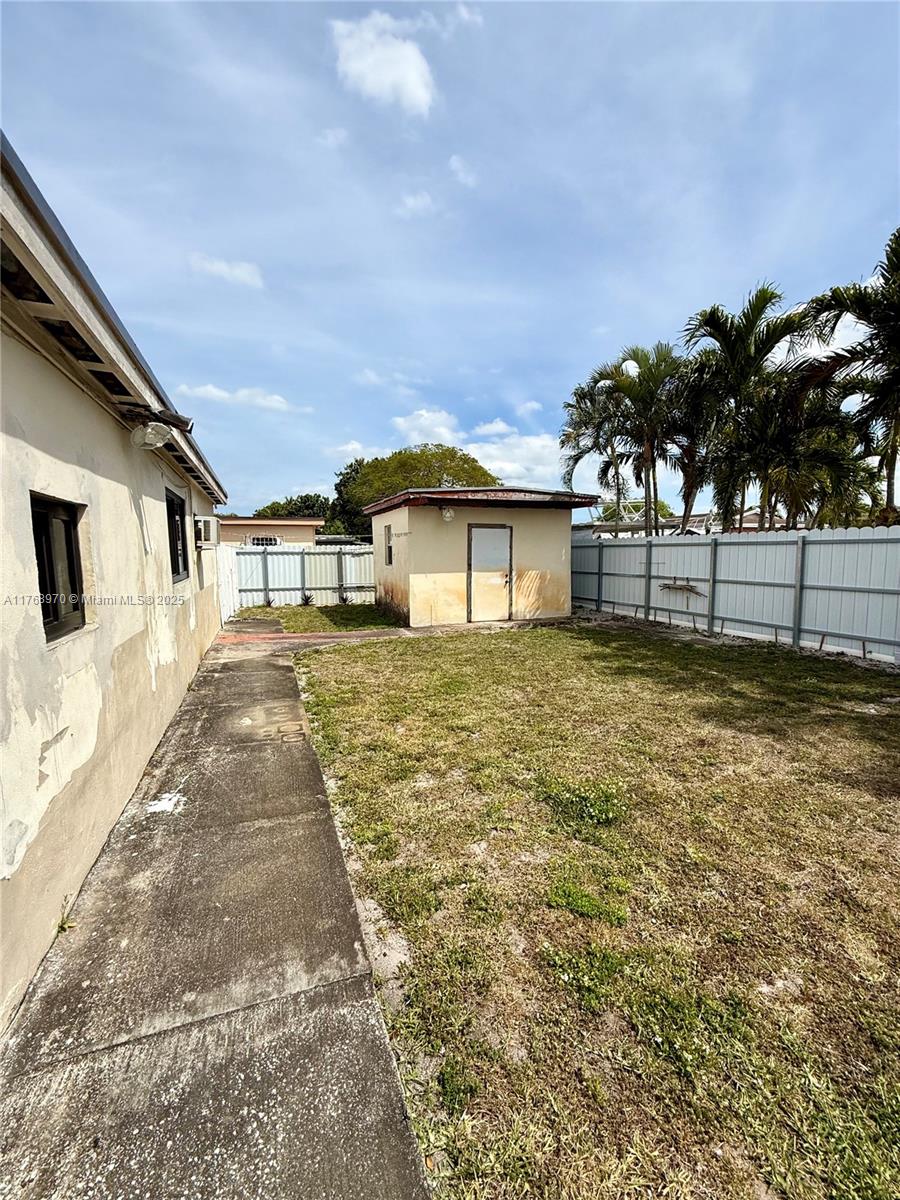 CAROL CITY GARDENS 2ND AD - Residential