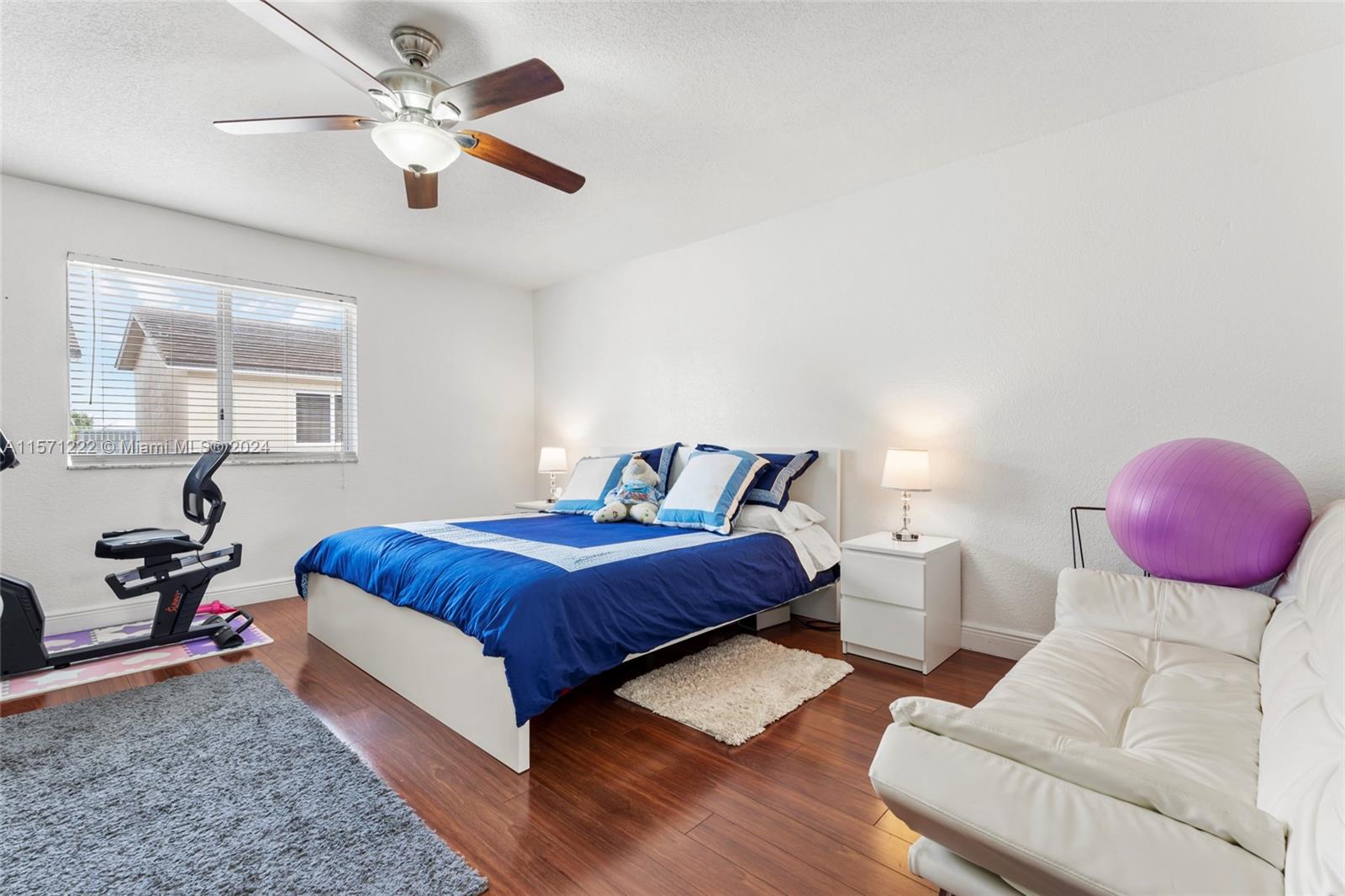 GABRIELLA CONDO SOUTH - Residential