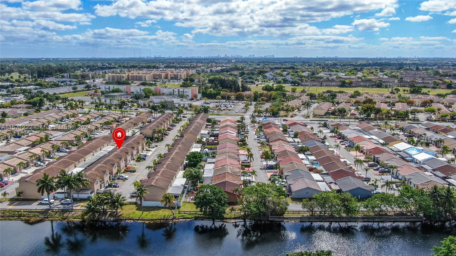 GABRIELLA CONDO SOUTH - Residential