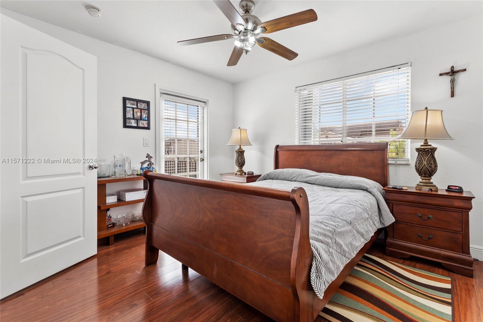 GABRIELLA CONDO SOUTH - Residential