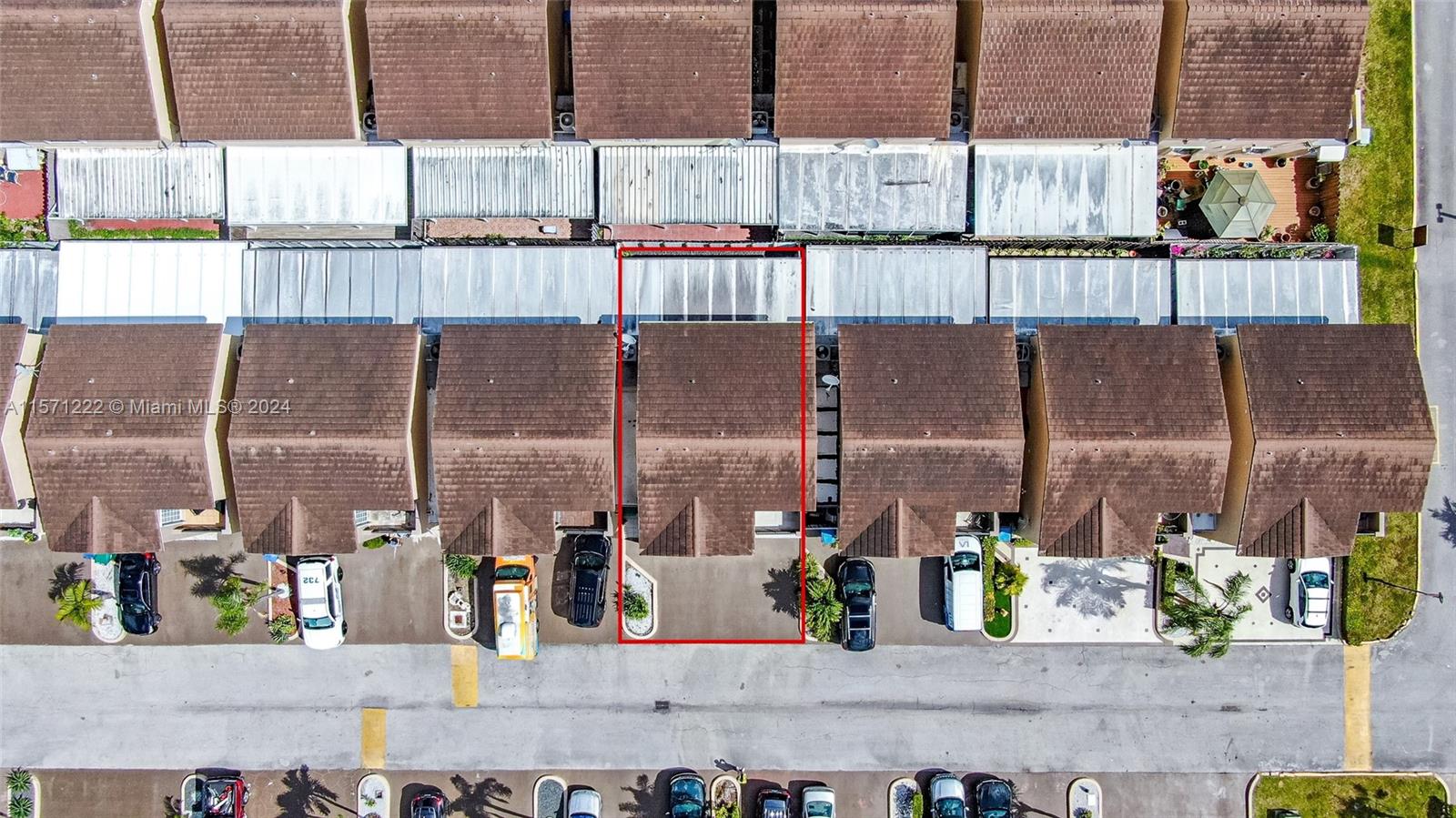 GABRIELLA CONDO SOUTH - Residential